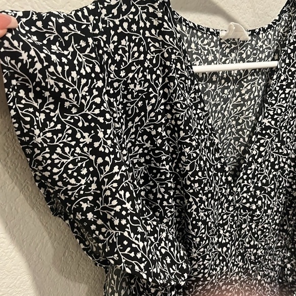 Sienna Sky Women’s medium button down dress Midi Spring style - Picture 4 of 5